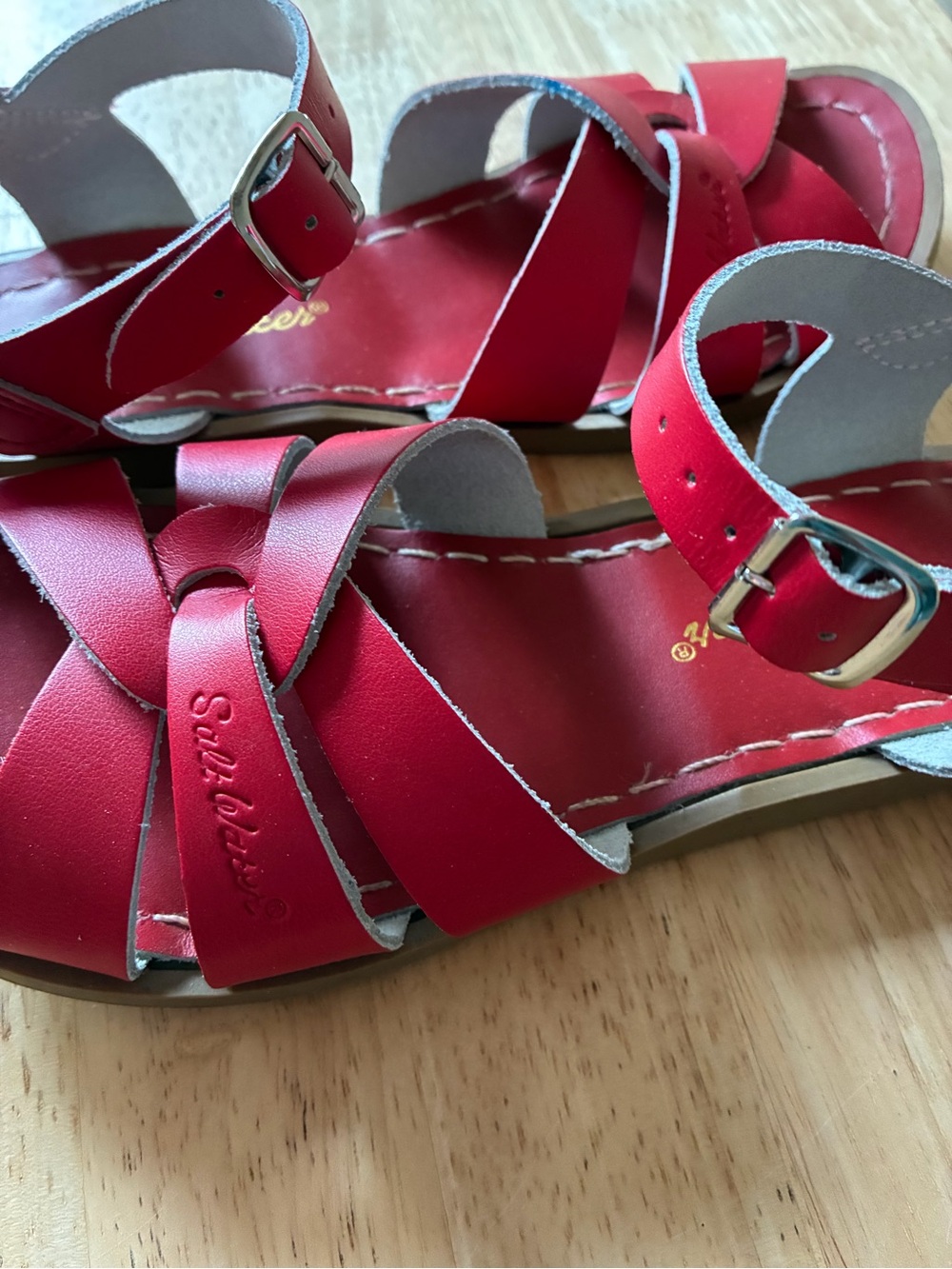 Salt Water Original Sandals EUC - Picture 3 of 9
